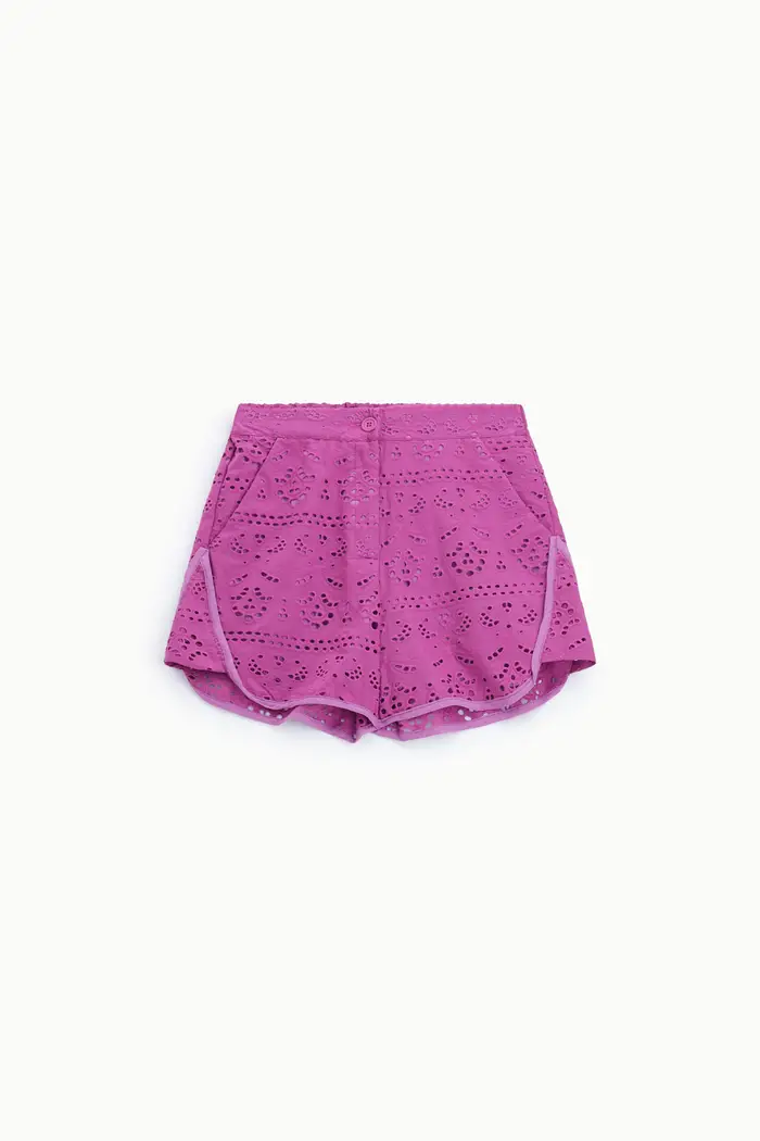 Shorts regular-fit sangallo con bordi stondati
