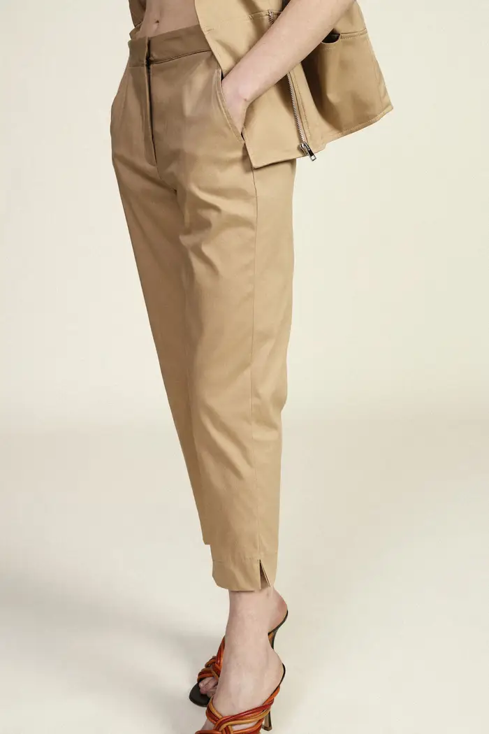 Trousers cropped tasche laterali taglio dritto miniatura 4