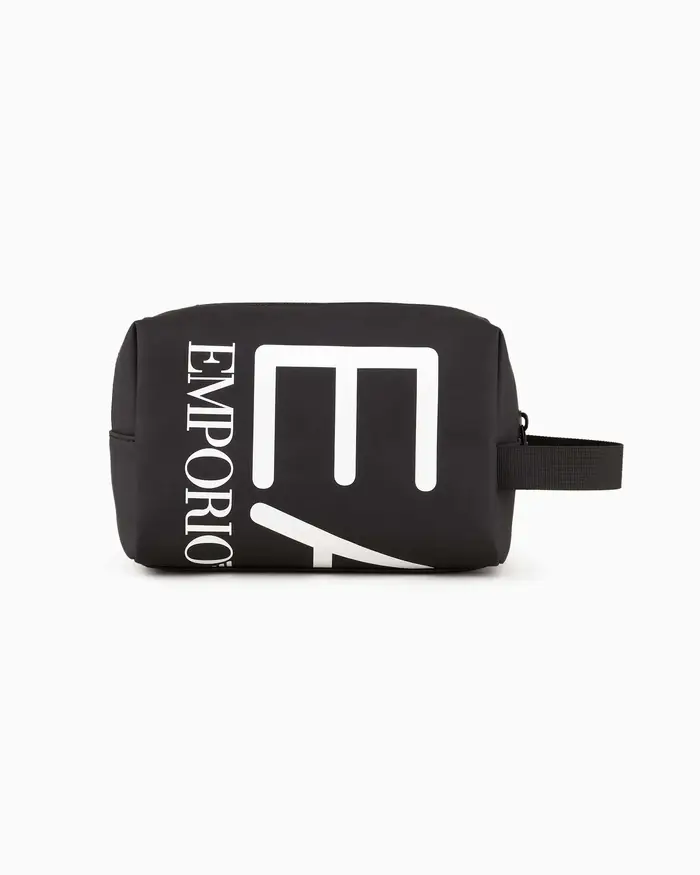 Beauty case EA7 nero con finish gommato e maxi logo