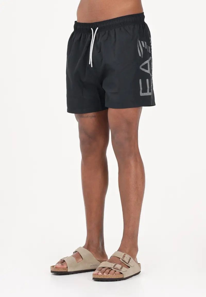 EA7 Shorts mare nero da uomo con maxi stampa logo