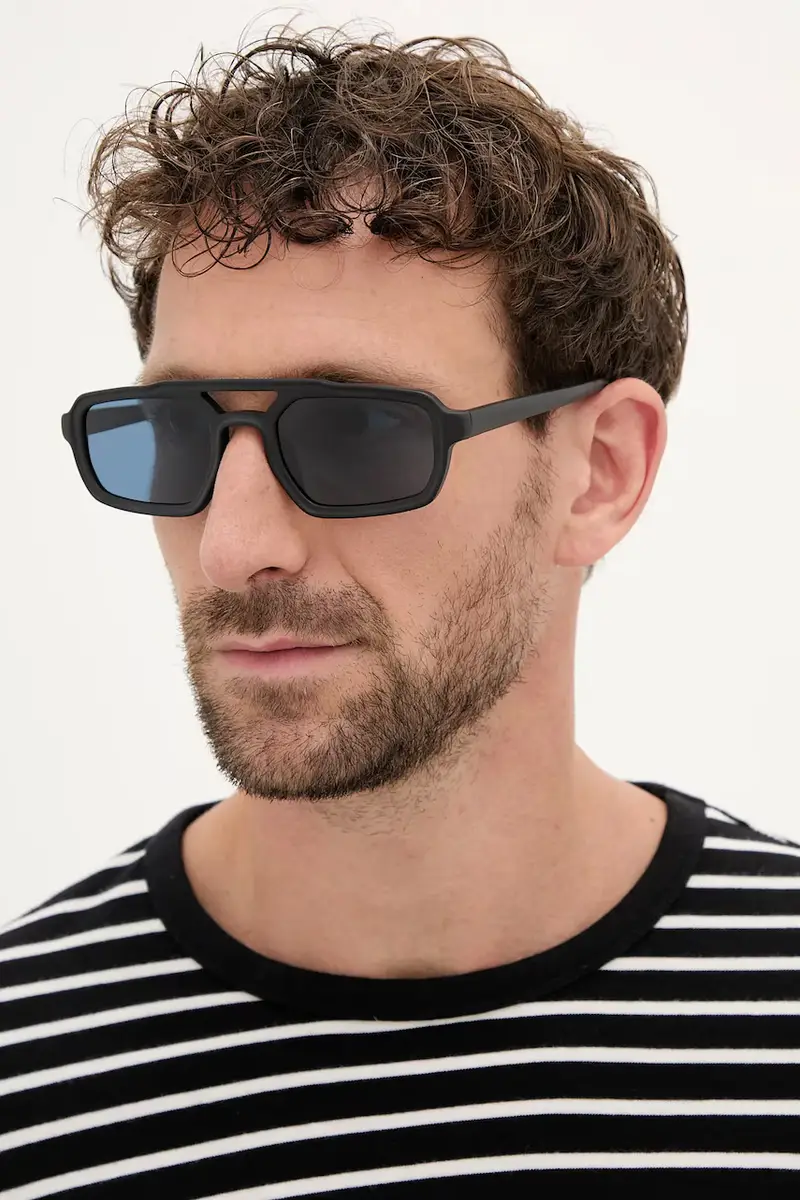 Emporio Armani Occhiali da sole Uomo Nero 3150525