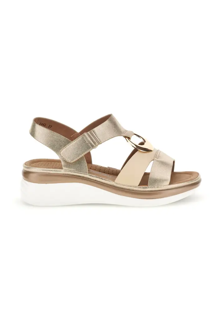 Sandali beige con fascia incrociata e zeppa Energy E443 [BEIGE