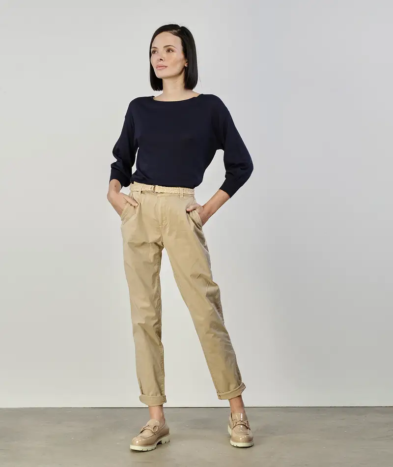 ESPRIT Pantaloni beige con cintura intrecciata in paglia