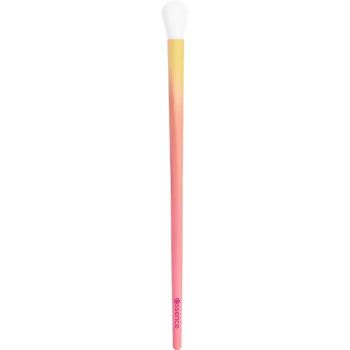 Essence cosmetics essence BRUSH IT LIKE IT S ART pennello 01 Blending Is Like Cardio For Artists