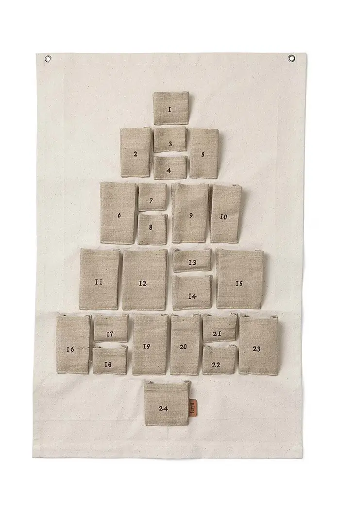 Ferm Living calendario dell avvento Pine Christmas Calendar Beige