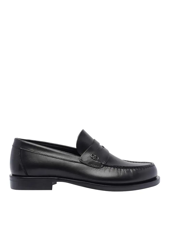 Ferragamo Mocassini di ganci neri Nero