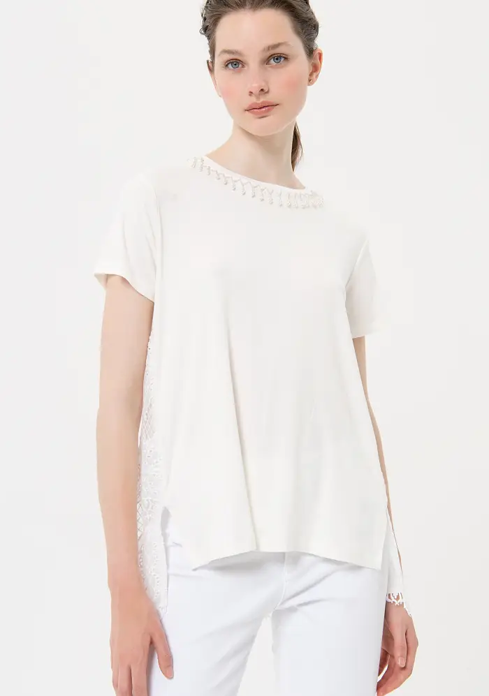 Fracomina Blusa ampia con inserto in pizzo sul retro