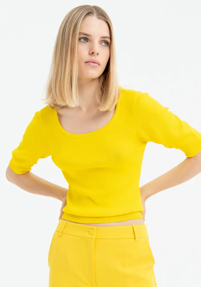 Fracomina Maglia slim con scollo tondo ampio