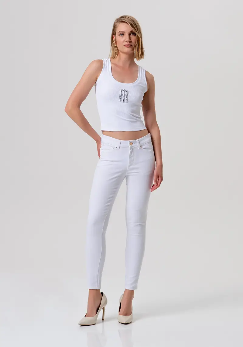 Fracomina Pantalone slim effetto push up in tessuto bull stretch