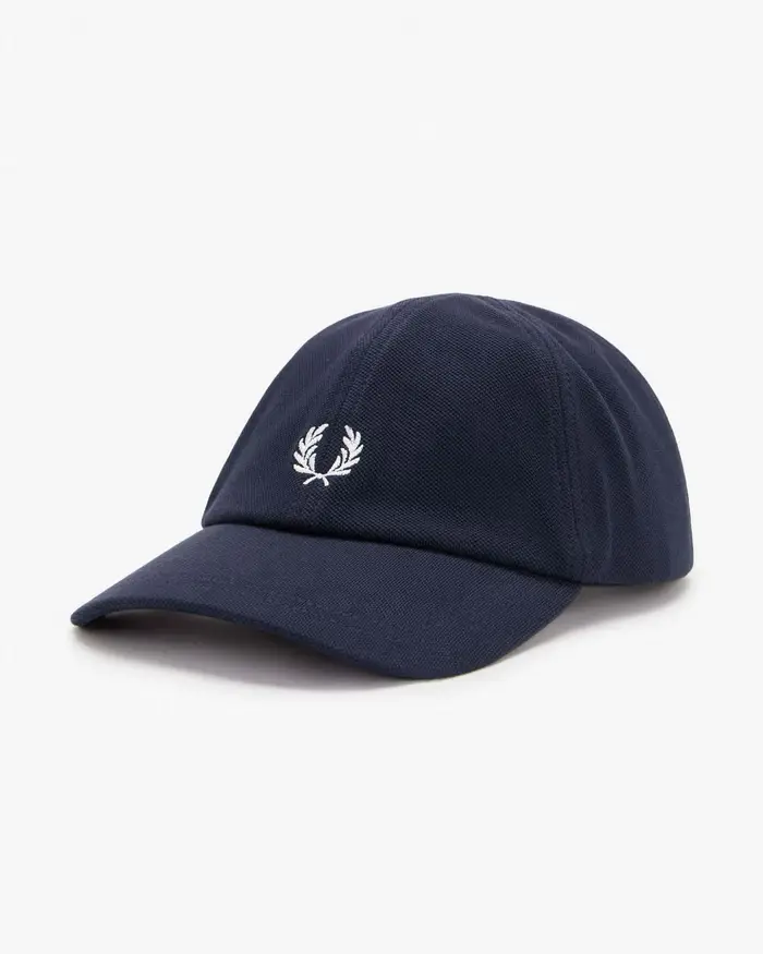 Berretto baseball Fred Perry blu in piquè di puro cotone con corona d alloro bianca