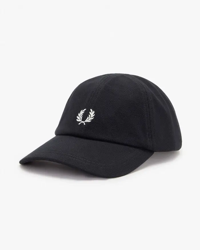 Berretto baseball Fred Perry nero in piquè di puro cotone con corona d alloro bianca