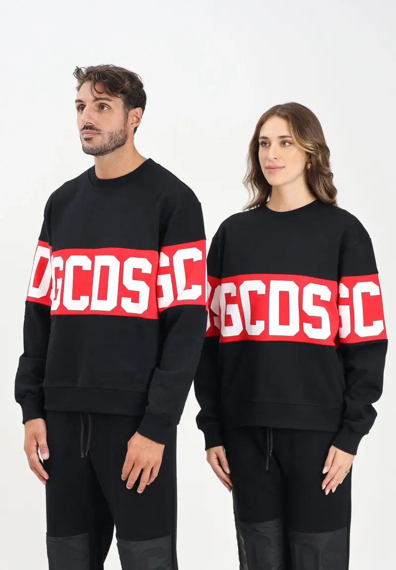 GCDS Felpa girocollo nera per uomo e donna con inserto rosso e logo