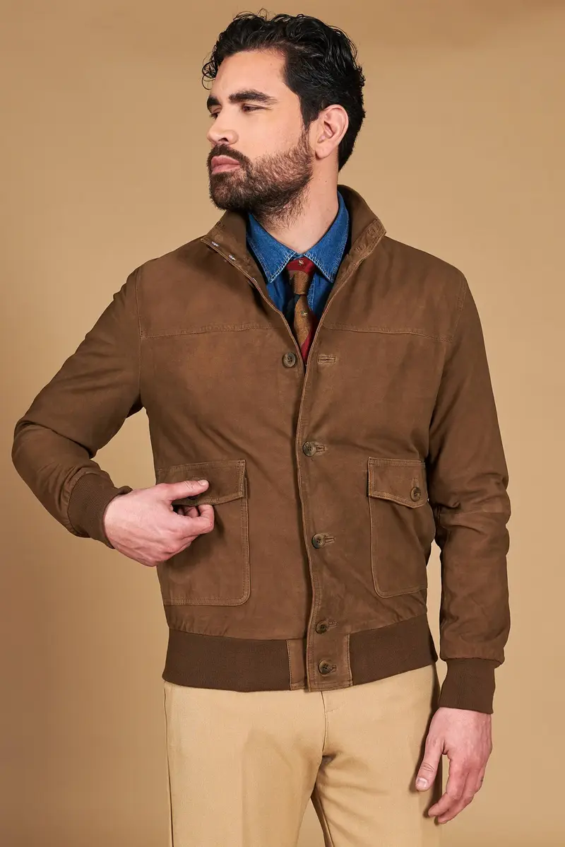 D'Arienzo Giacca bomber in pelle camoscio fango con bottoni e tasconi, Seleziona, Colore Fango