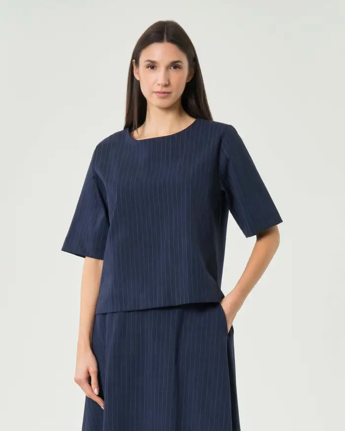 Maglia mezze maniche Hlo! blu gessata ampia in misto cotone con scollo a giro