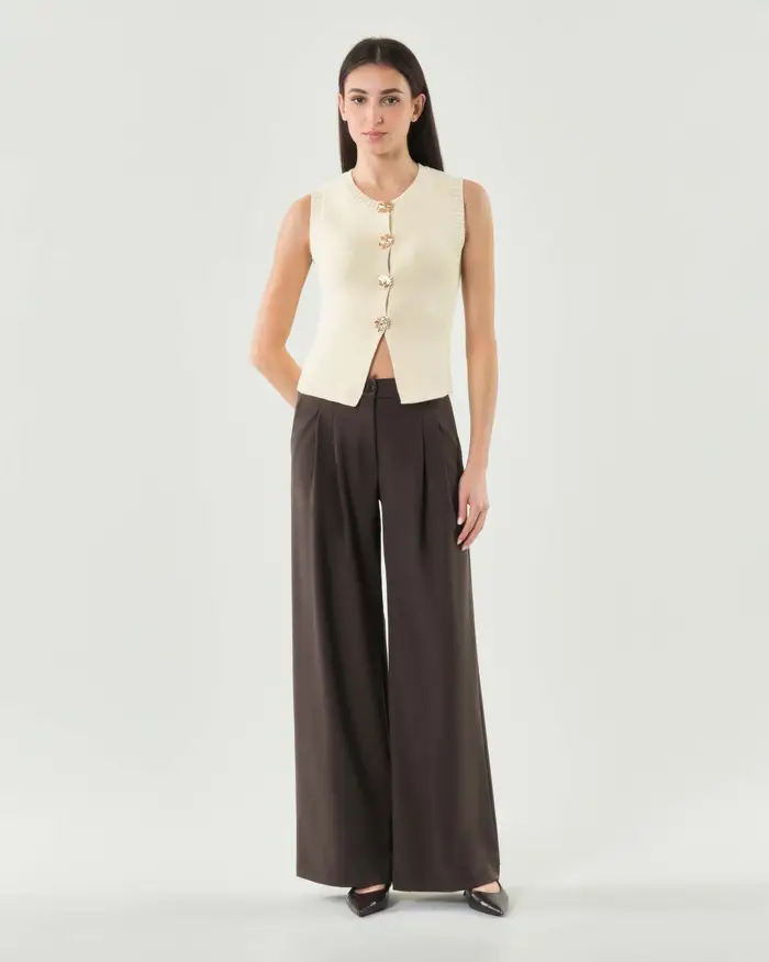 Hlo! Pantalone marroni a palazzo con pince e passanti per cintura
