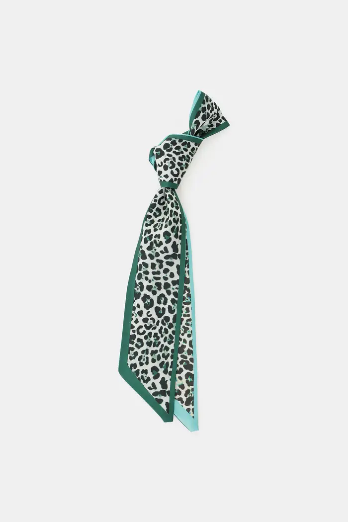 Altri accessori con stampa animalier e profili a contrasto Verde