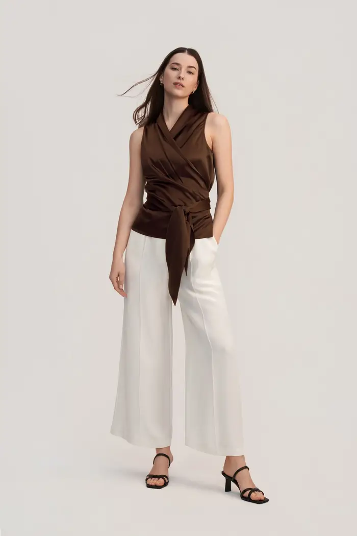 in stock Camicetta avvolgente in seta elegante da donna EURCioccolato