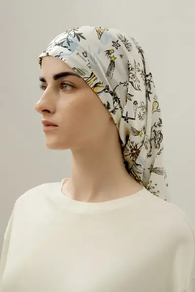 in stock Cuffia per Capelli Bilancia in Seta - Ampio Spazio, Zero Crespo e Mattine Lisce Cuffia per Capelli Scorpione in Seta - Spazio