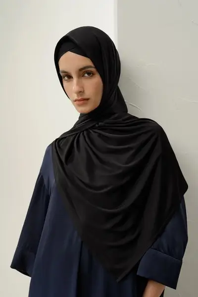 in stock Hijab Jersey Silk Breeze | Abbigliamento Pudico Leggero Traspirante EURNero