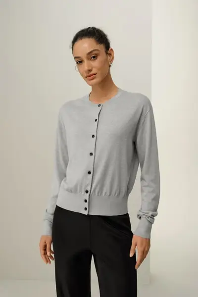 in stock Lussuoso Cardigan Girocollo Seta Cashmere | Calore Morbido EURNebbioso