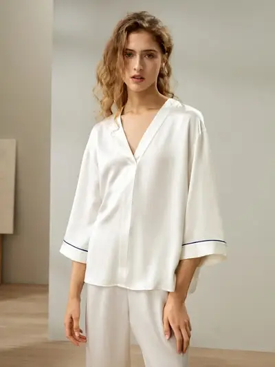 in stock Set pigiama pullover in pelle scamosciata di seta EURBianco Naturale