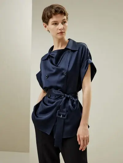 in stock Top in seta a maniche corte arrotolabili con cintura in vita - Trench in seta da donna EURBlu