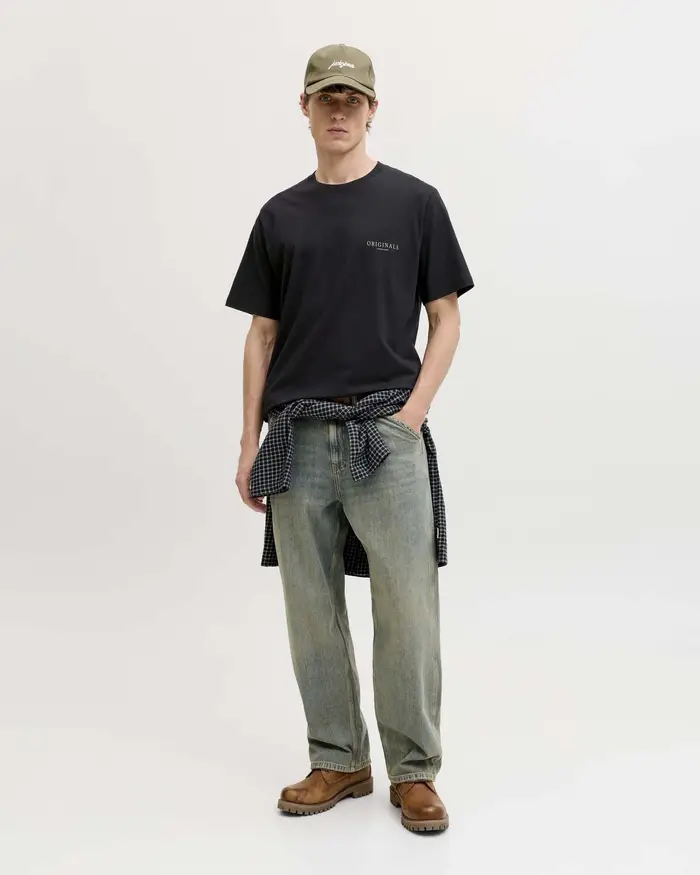 Jack & Jones T-shirt mezza manica blu navy in cotone con stampa floreale sul retro