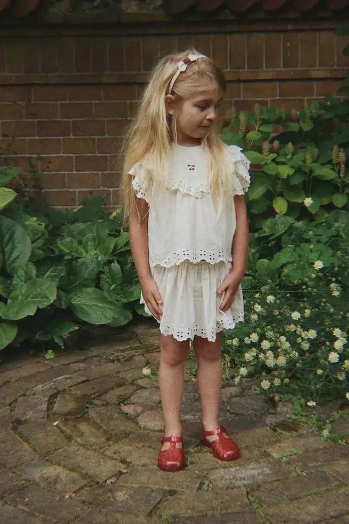 Konges Sløjd camicetta con volant per bambini in cotone POSEY TOP Beige