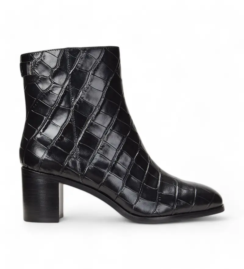 Lauren Ralph Lauren per donna. 802951301001 Stivaletti Cassie in pelle nera, Nero, 5 a 8cm, Cerniera, Casual