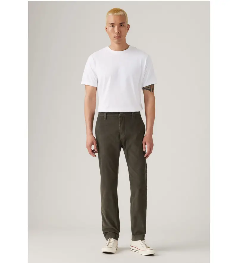 Levi s per uomo 17196-0177 Pantaloni chino standard verdi (30/32), Casual, Verde, Cotone Cachi