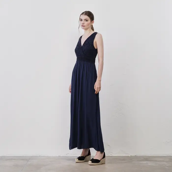 LOKITA Abito lungo blu da donna senza maniche con busto in pizzo