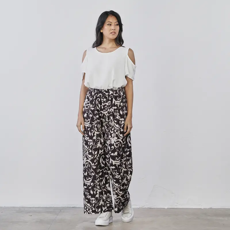 LOKITA Pantaloni neri e bianchi ampi da donna in fantasia floreale