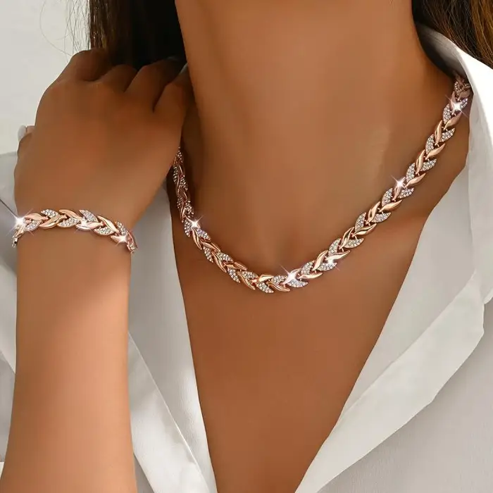 Lucky Black Cat Set di Gioielli da Donna Forma a Foglia Strass Intarsiato Lunghezza Regolabile Collana Bracciale 1 Set colore oro rosa
