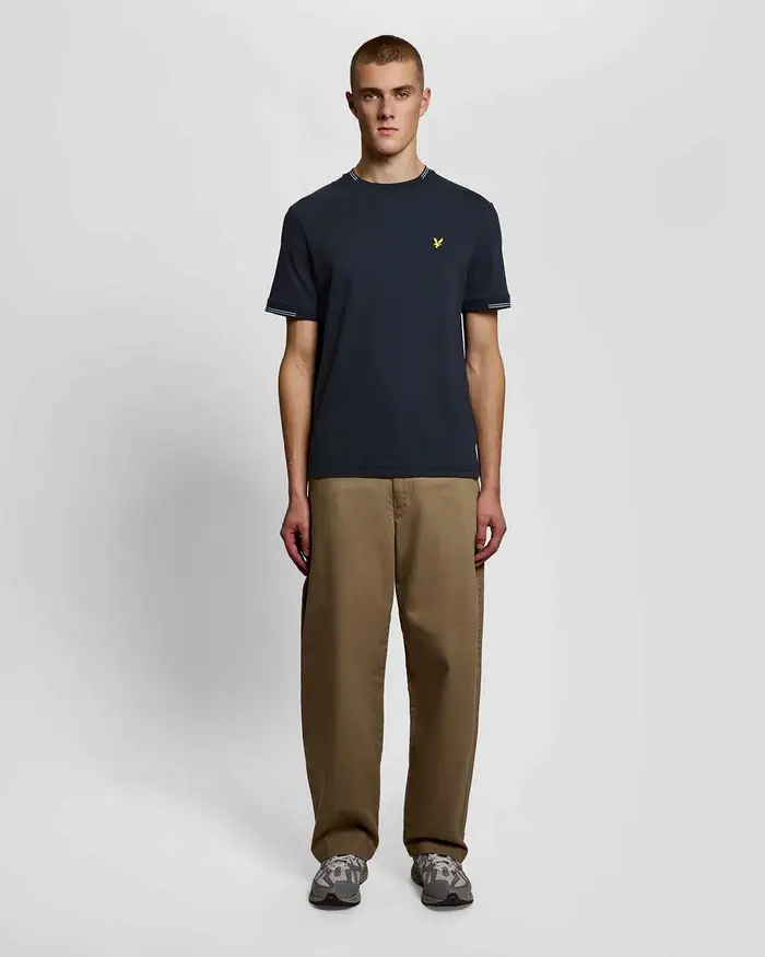 Lyle & Scott T-shirt mezza manica blu in piquè di cotone stretch con bordino in contrasto
