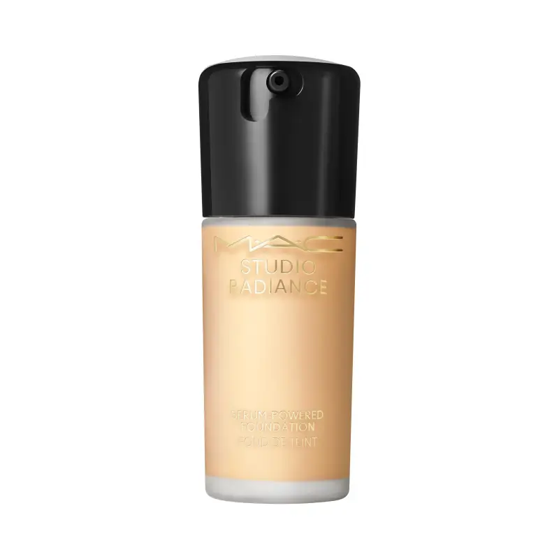 MAC Fondotinta Studio Radiance Serum-Powered Foundation NC20 - Fondotinta