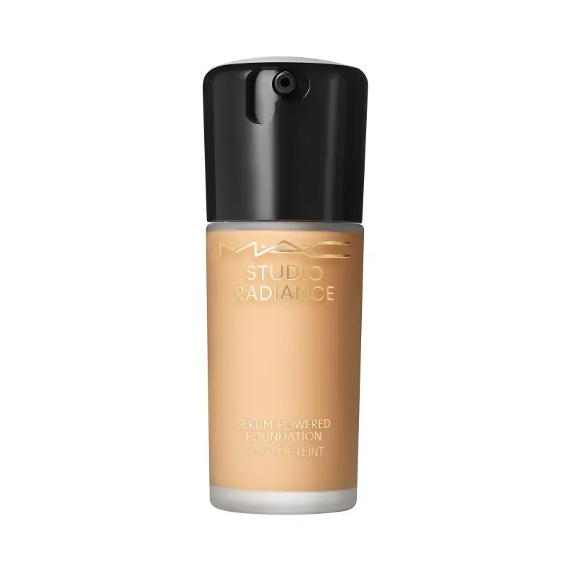 MAC Fondotinta Studio Radiance Serum-Powered Foundation NC30 - Fondotinta