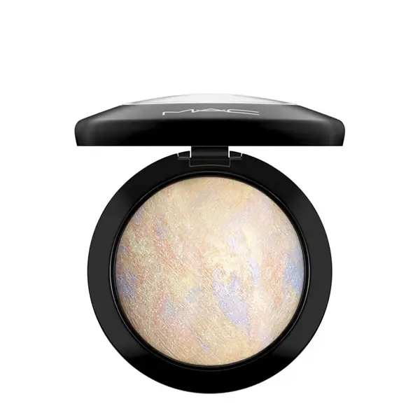 MAC Powders Mineralize Skinfinish Lightscapade - Cipria, Illuminante viso