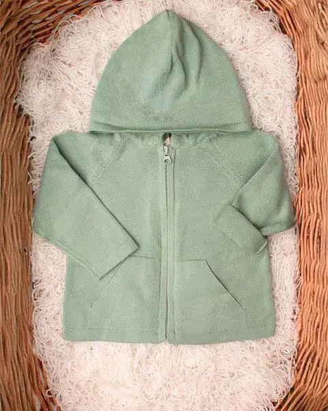 Felpa color salvia con zip e cappuccio in cotone bio