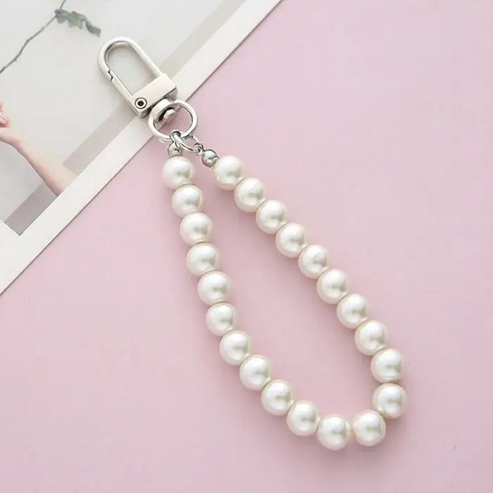Mango Event Portachiavi di perle carine, gioielli da donna di lusso, con perle lucide, con conchiglia, per telefono, zaino, accessorio per