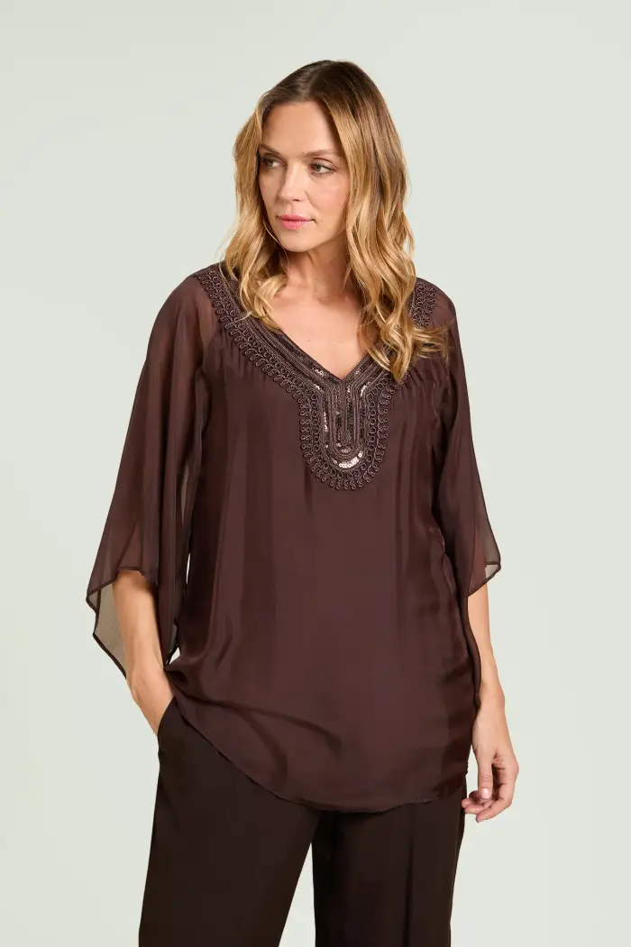CAFTANO IN VOILE DI VISCOSA E SETA CON SCOLLO RICAMATO Donna