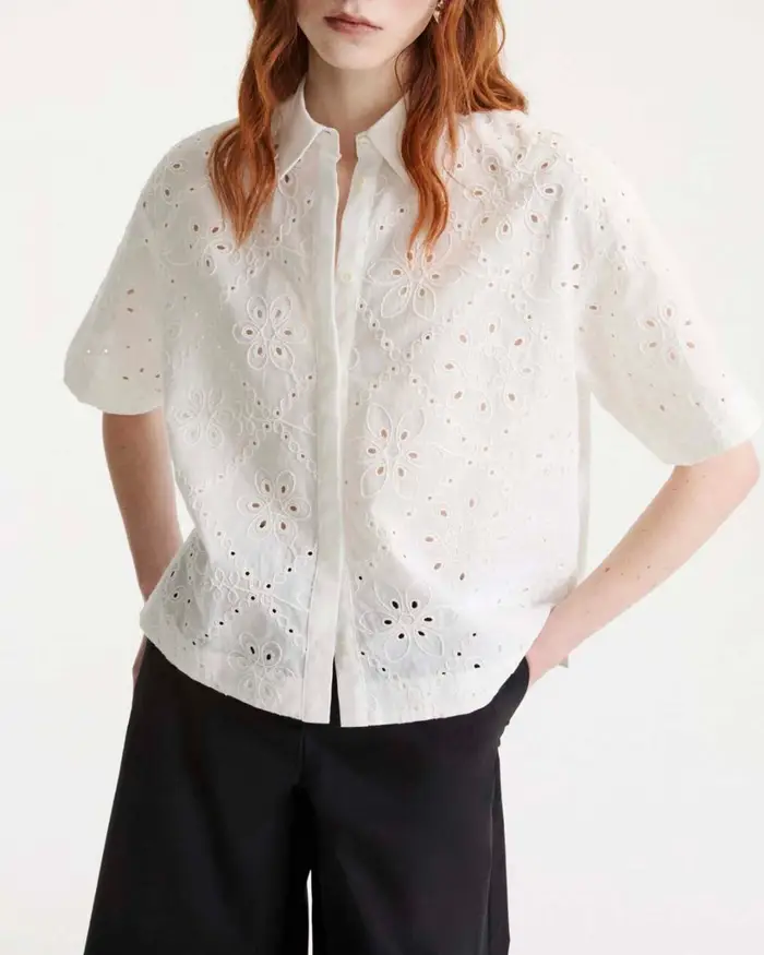 Marella Camicia boxy a mezze maniche bianca in mussola di cotone con ricamo sangallo