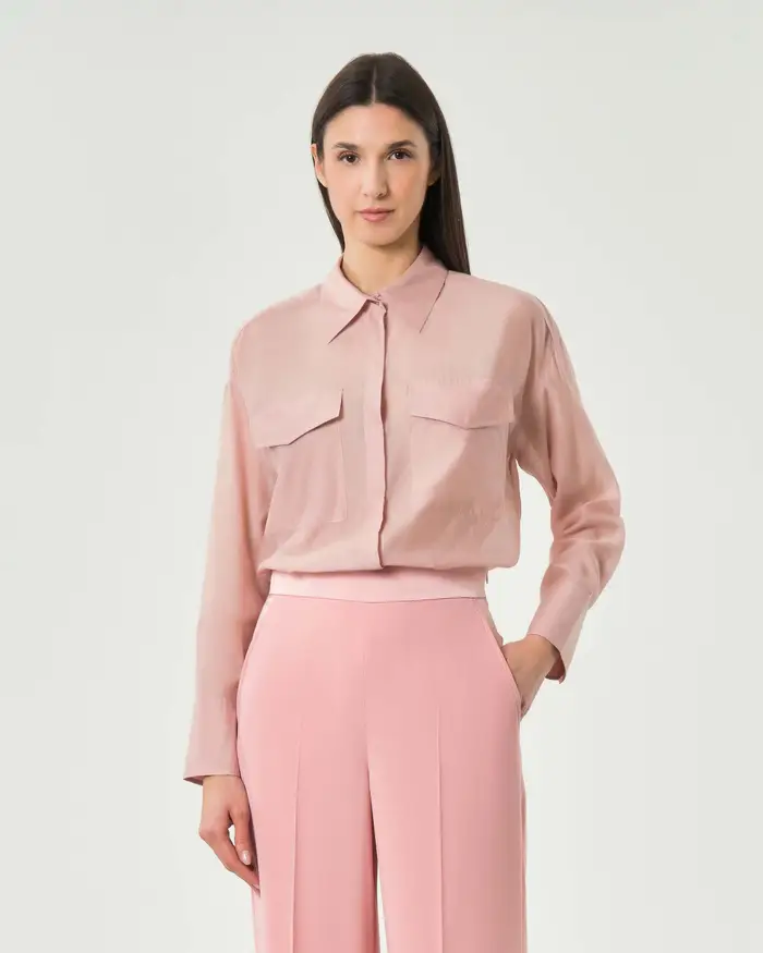 Camicia cipria Marella Sport in voile di cotone e seta con tasche a toppa con patta