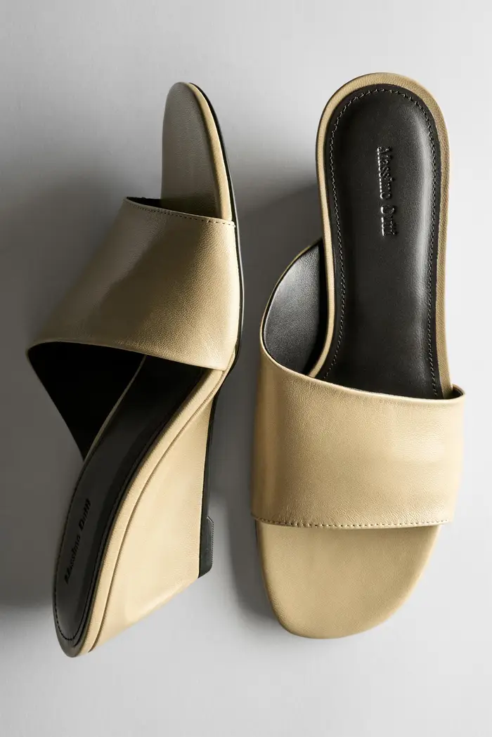 Sandalo Con Tacco A Zeppa In Pelle Morbida - Beige - - Massimo Dutti - Female