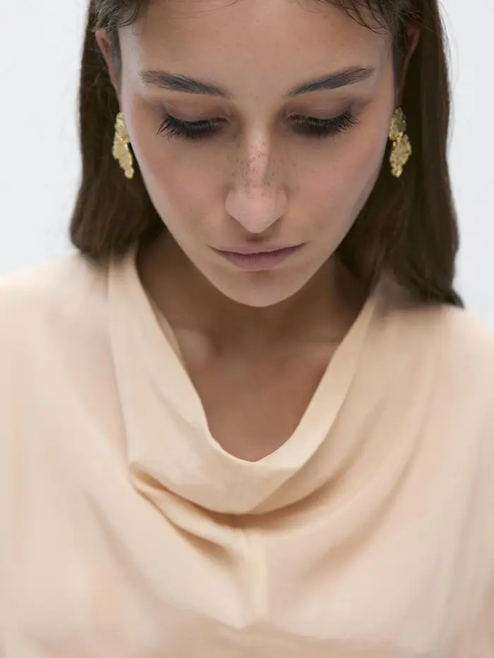 Massimo Dutti Vestito Lungo Fluido Con Volant - Champagne - - - Femminile