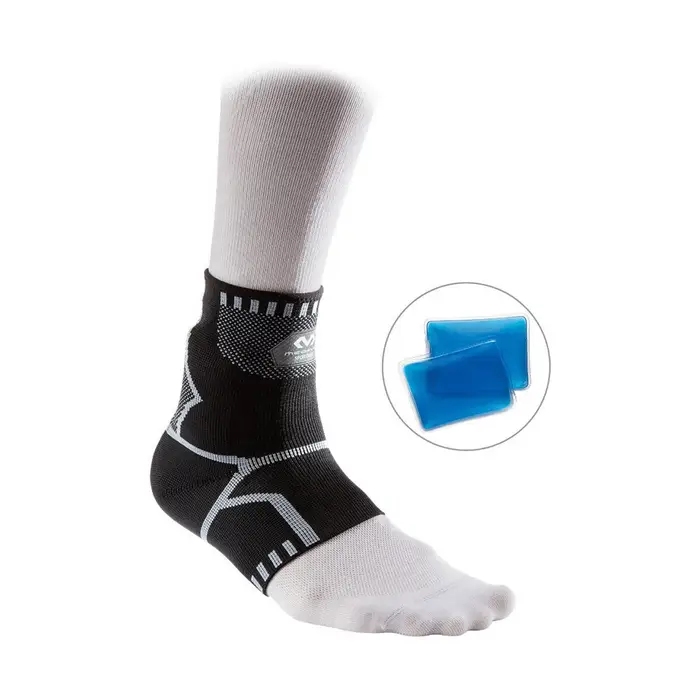 McDavid Accessori sport Recovery 4-way Ankle Sleeve with custom cold packs Multicolore