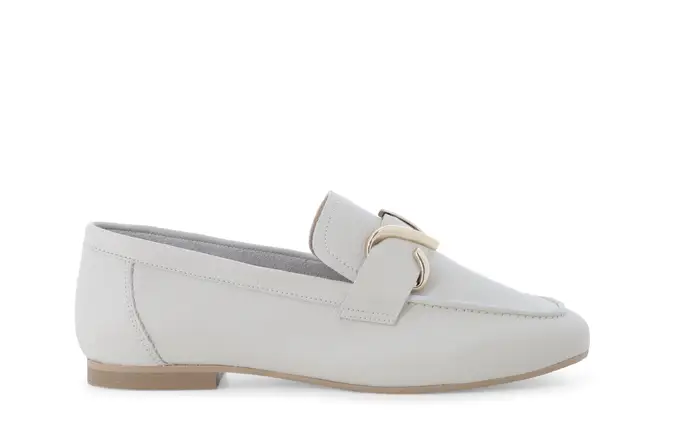 Mocassino donna tacco basso comodo in pelle beige k56237