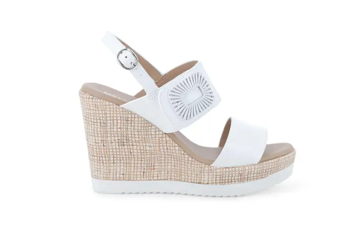 Melluso Sandalo donna zeppa alta comodo con cinturino in pelle bianco 031001