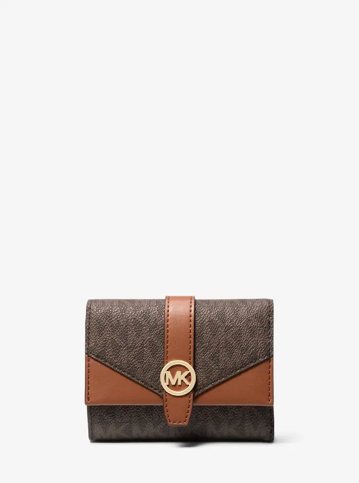 Michael Kors Outlet MK Portafoglio Greenwich medio a tre ante con stampa logo - Marrone - Michael Kors