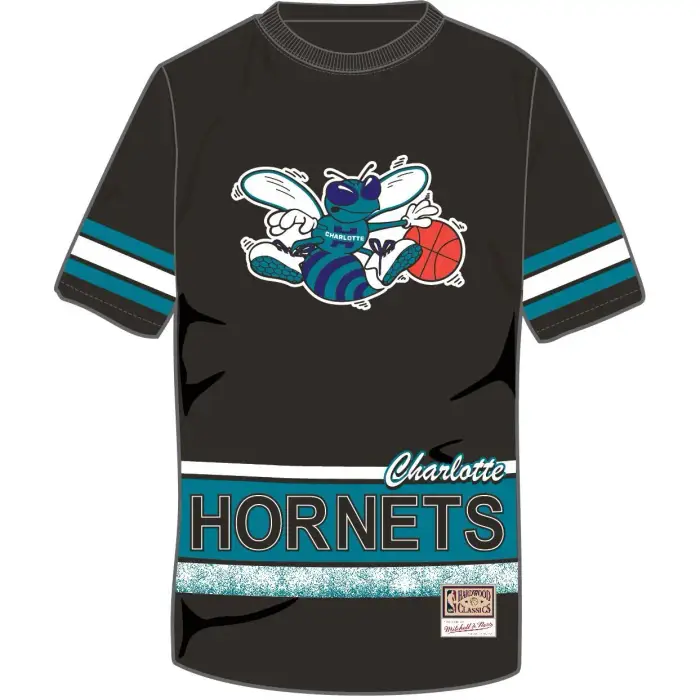 Mitchell & Ness T-shirt con logo vintage Charlotte Hornets Fashion Oversized Noir