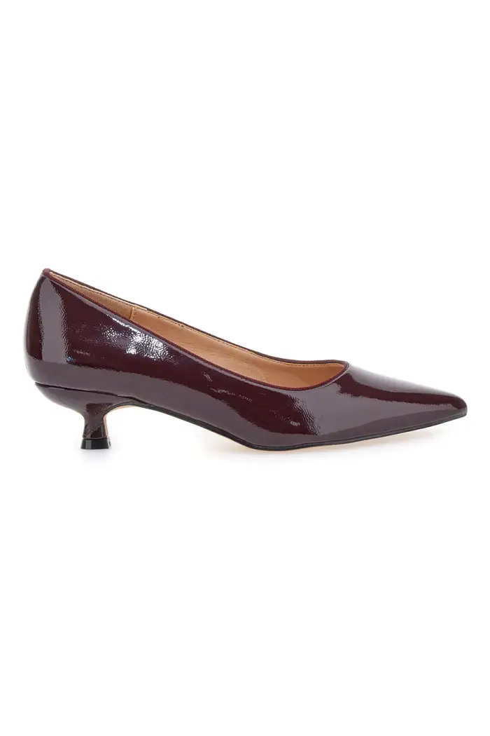 MON DIEU Décolleté bordeaux in vernice con tacco basso 9904H18 [MARRONE]